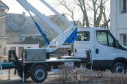 Vysokozdvižná auto plošina k pronájmu 